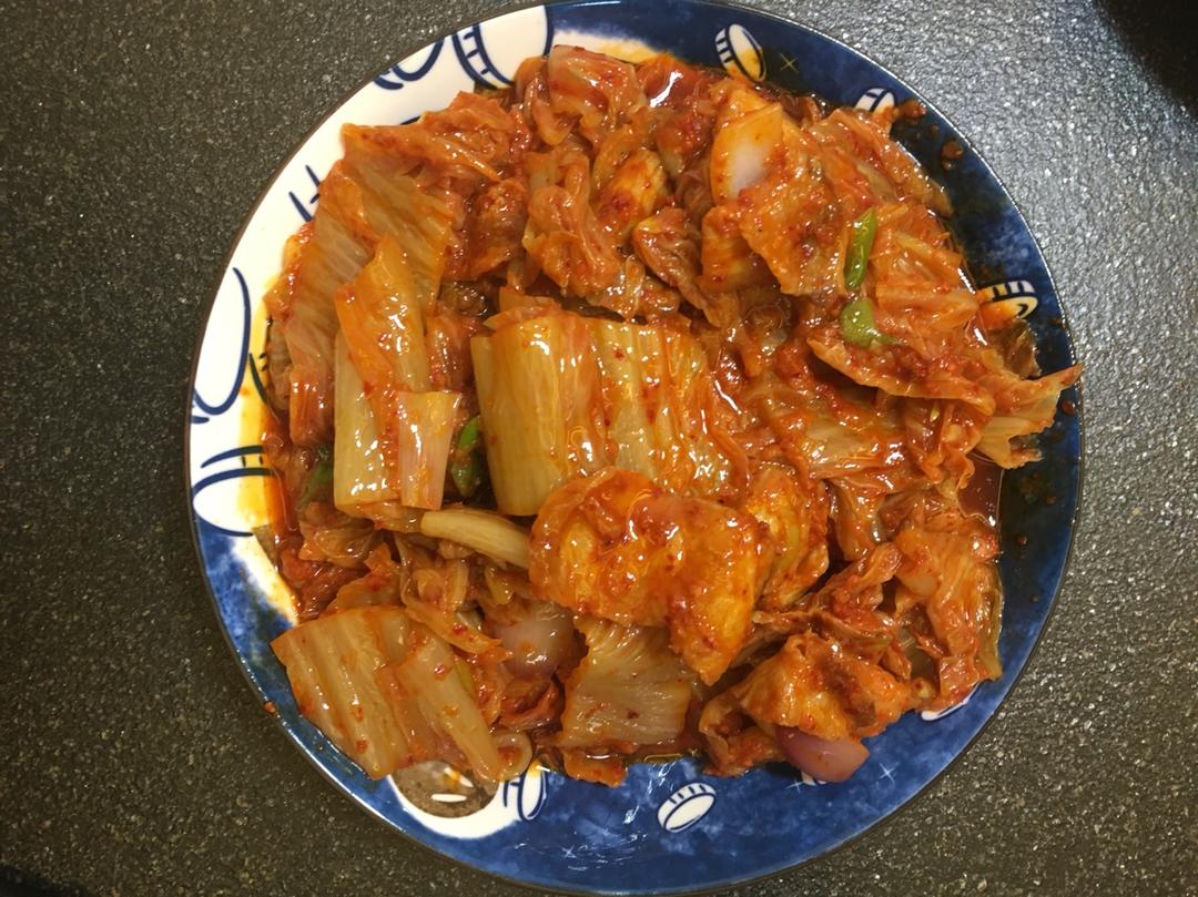 辣白菜炒五花肉