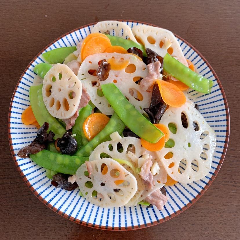 素菜也可以这么美—荷塘小炒