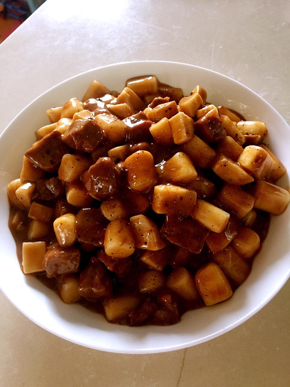 青争青争要瘦成一道闪电做的黑胡椒杏鲍菇牛肉粒