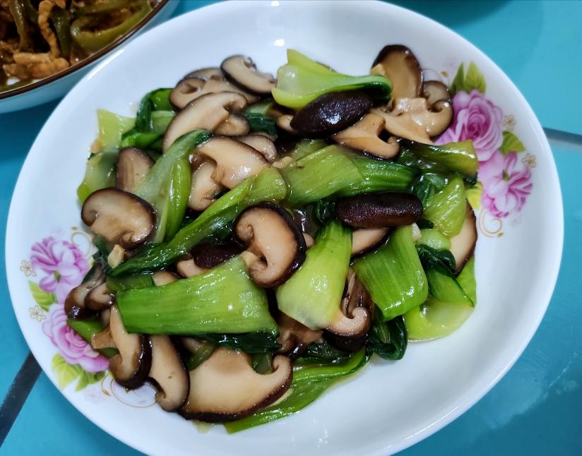 香菇油菜（简单快手）