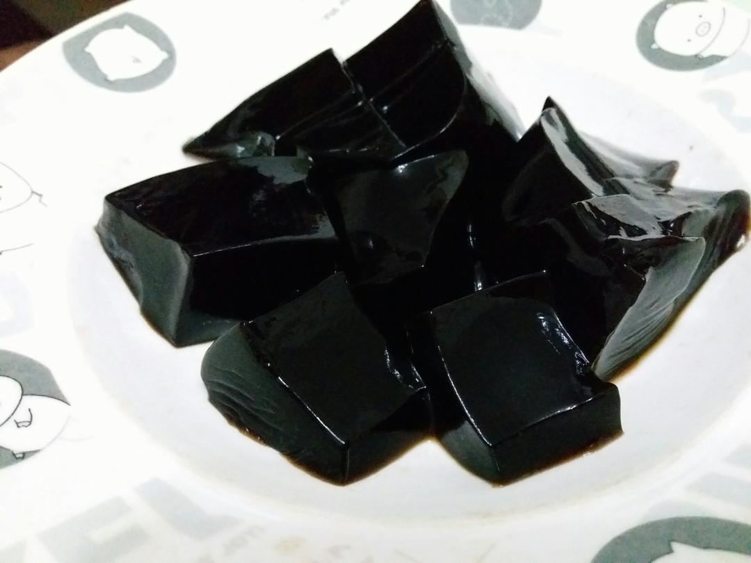 自制龟苓膏 
十分钟搞定