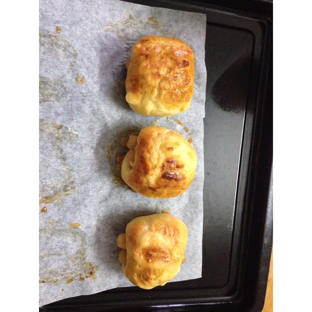 火腿肉松面包卷