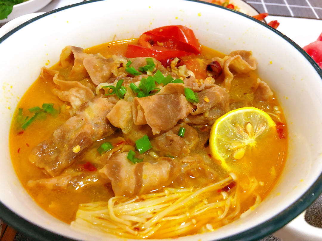 《忘不了餐厅》同款-五分钟做出酸汤肥牛