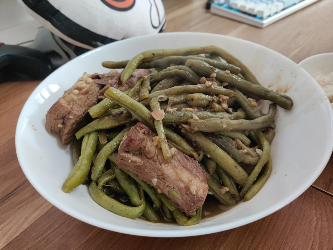 东北四大炖的排骨炖豆角