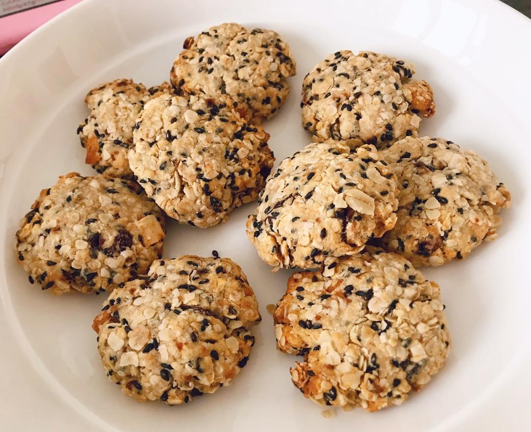 素食:有机燕麦芝麻大饼干