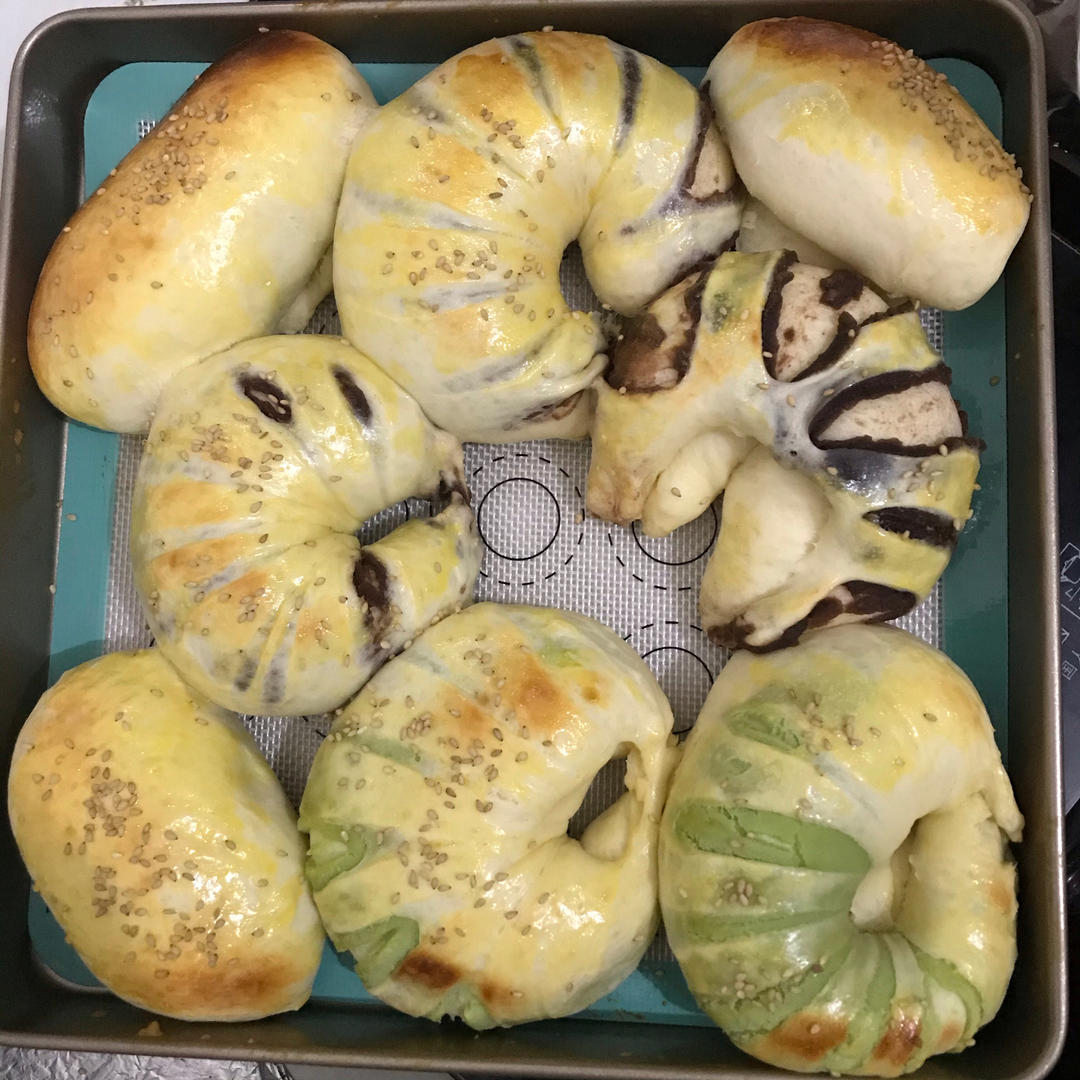 ACA面包机轻松做出松软拉丝的懒人面包