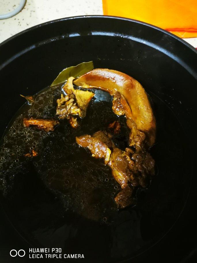 卤猪心、猪肝（卤心肝）