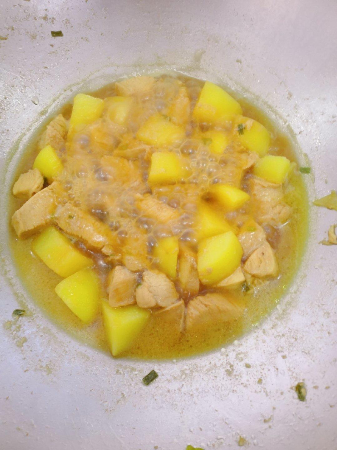 土豆炖鸡块