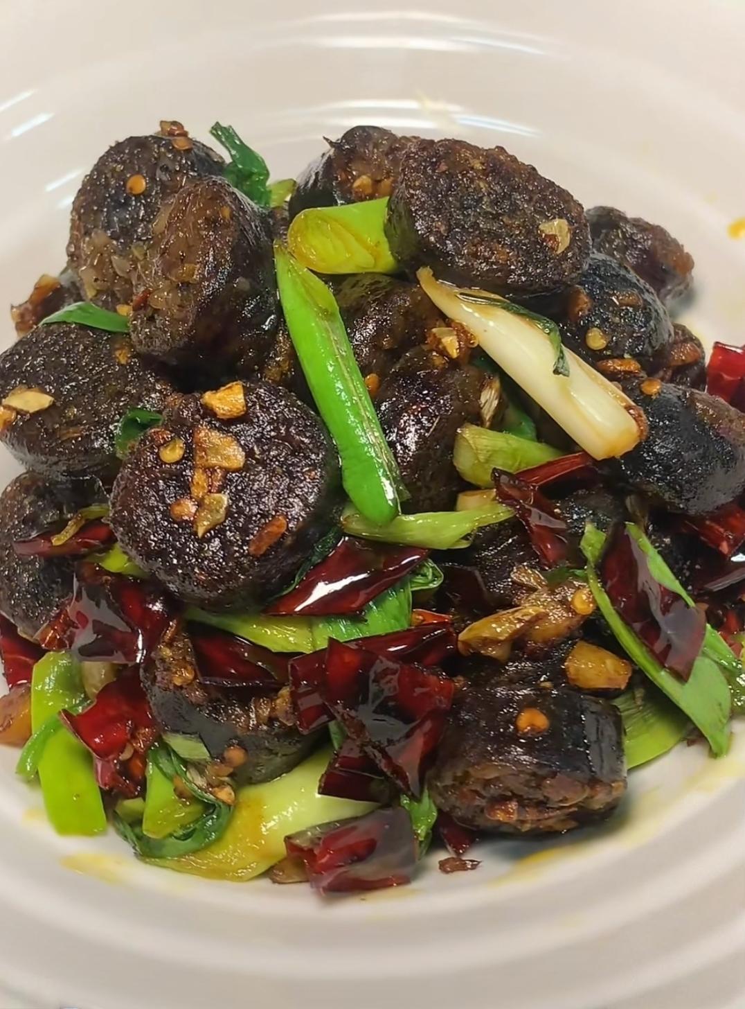 湘西特色美食米血肠