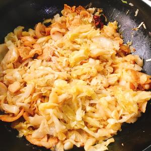 酸菜五花肉炖土豆的做法 步骤7