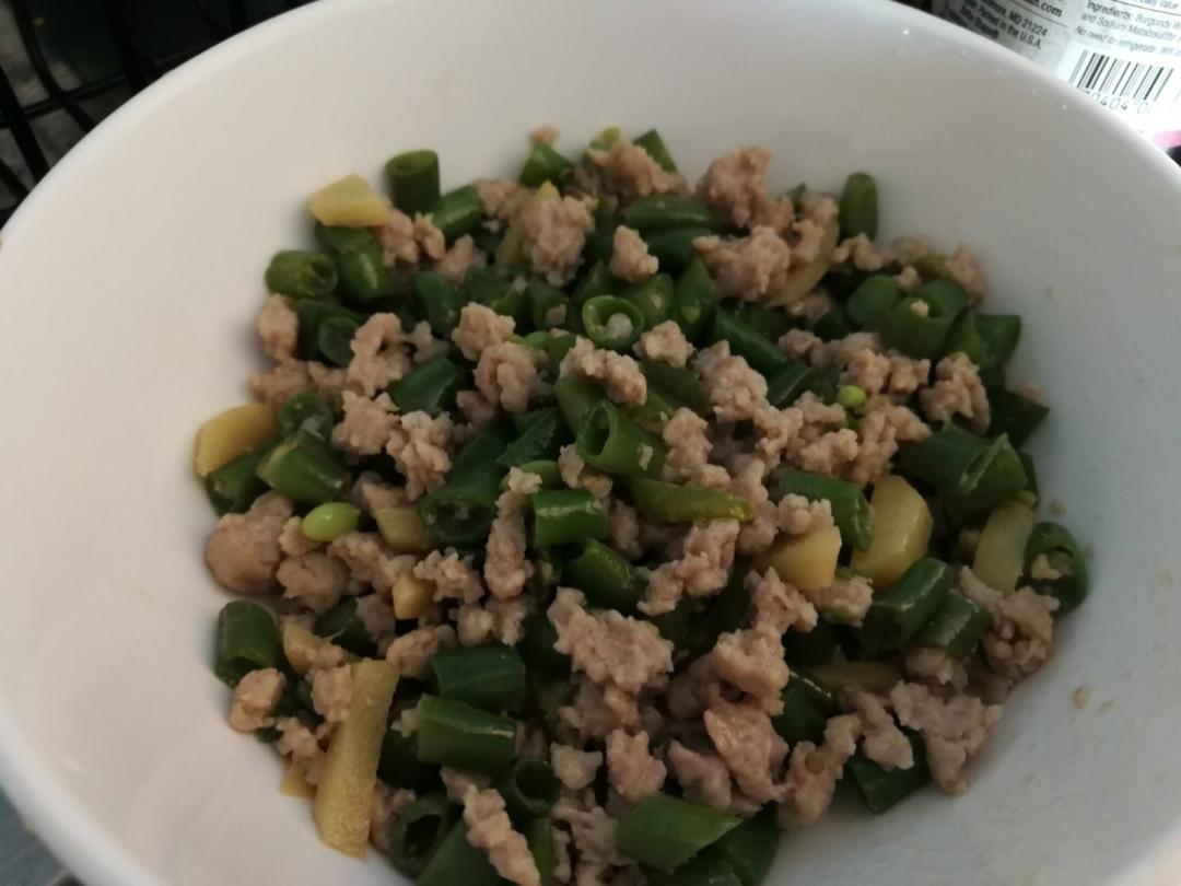 肉沫豆角下饭菜