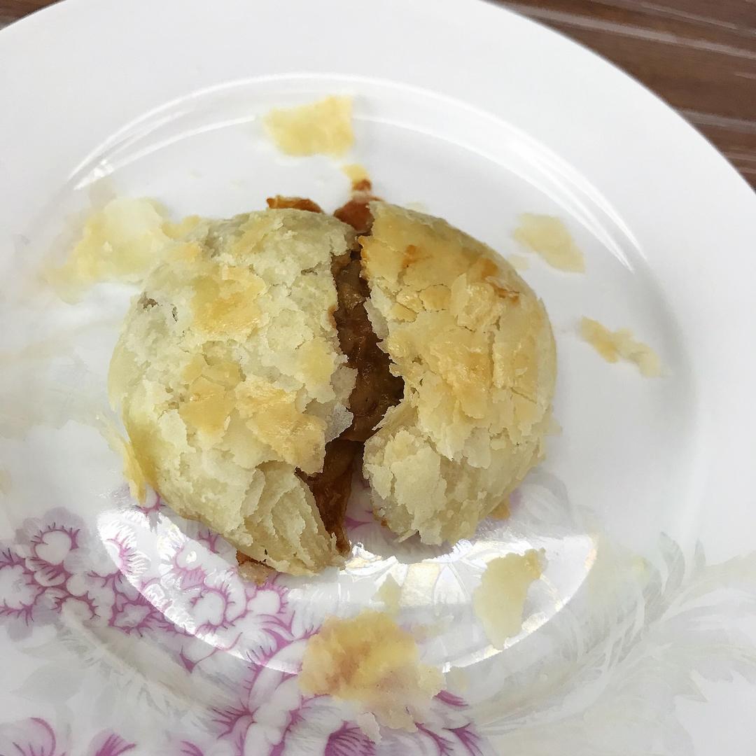 香酥鲜甜的鲜肉月饼