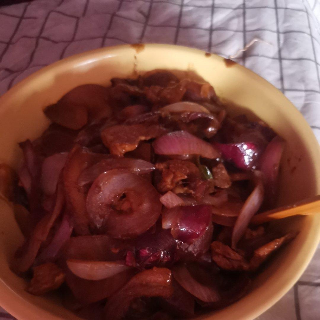 洋葱青椒炒肉丝