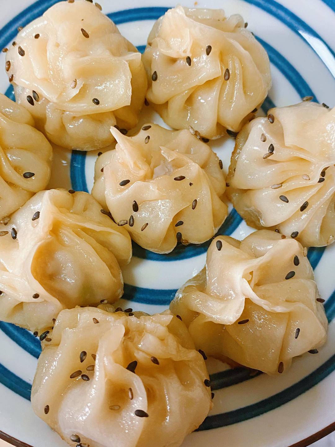 不揉面的--拇指生煎包