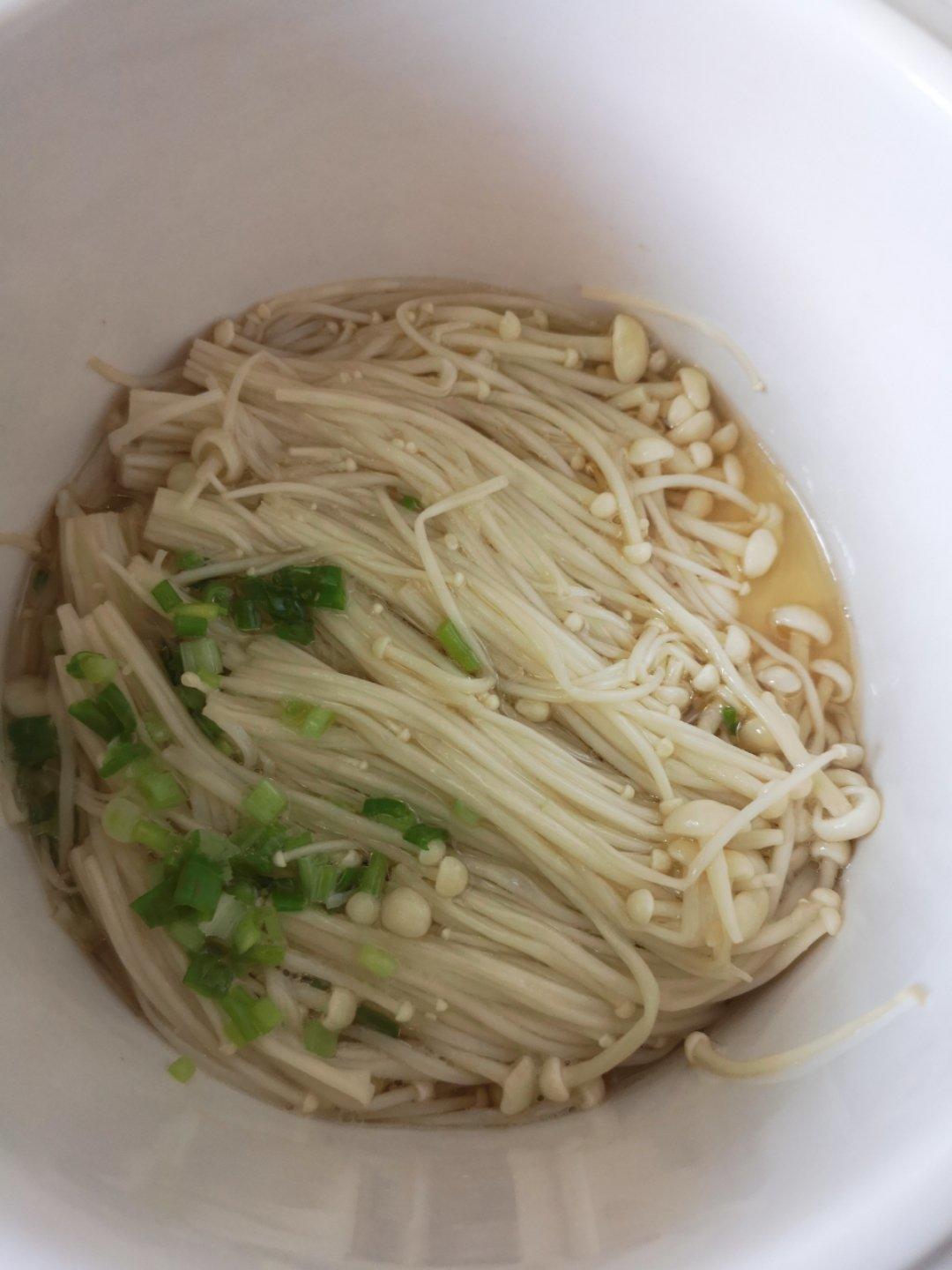 油泼金针菇