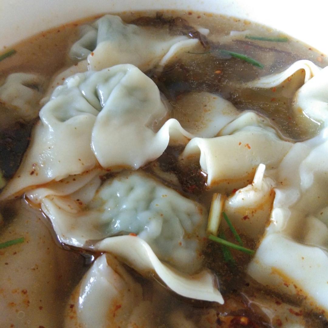上海荠菜大馄饨