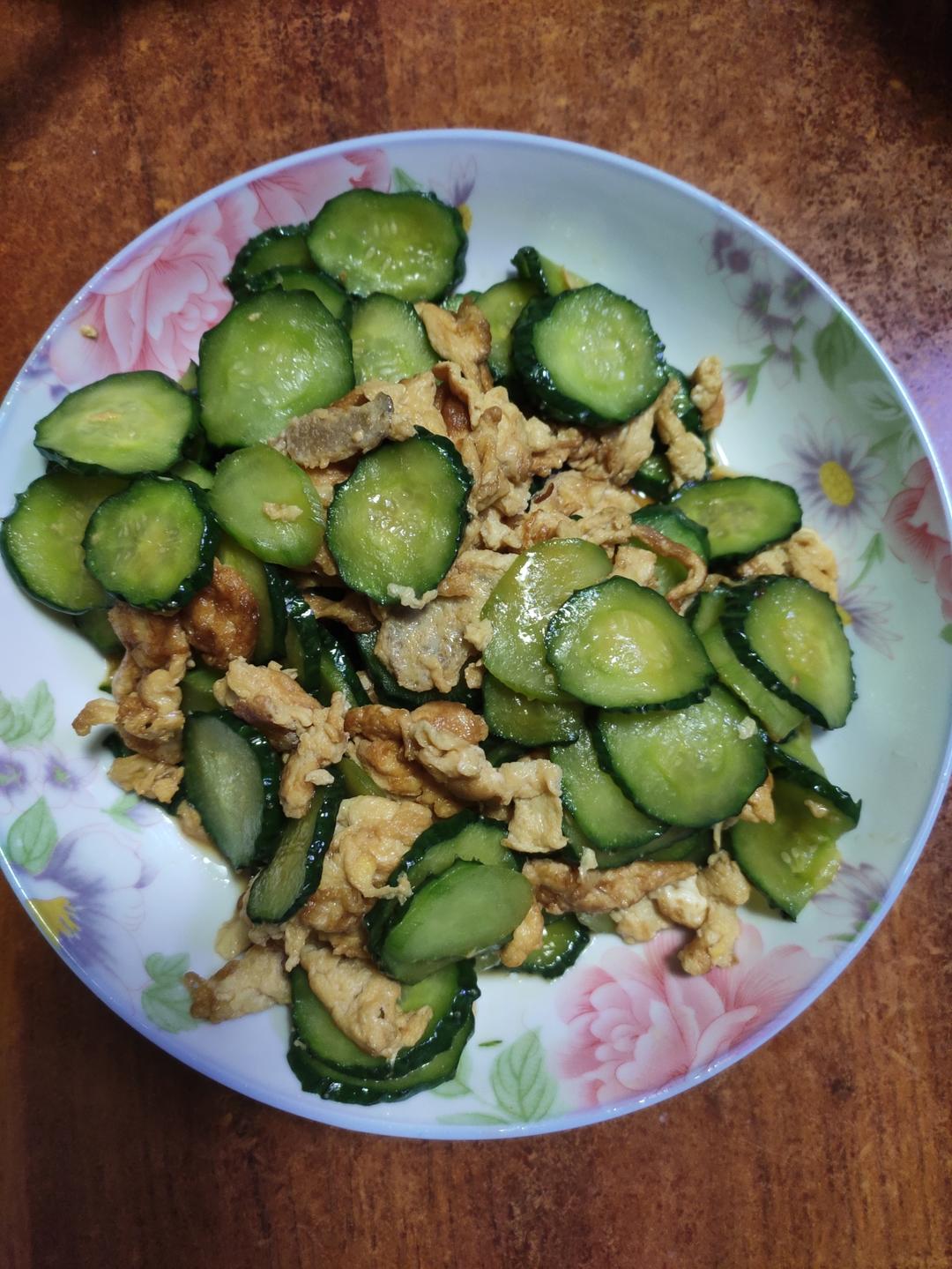 🔥🔥🔥一人一盆都不够吃的黄瓜炒鸡蛋