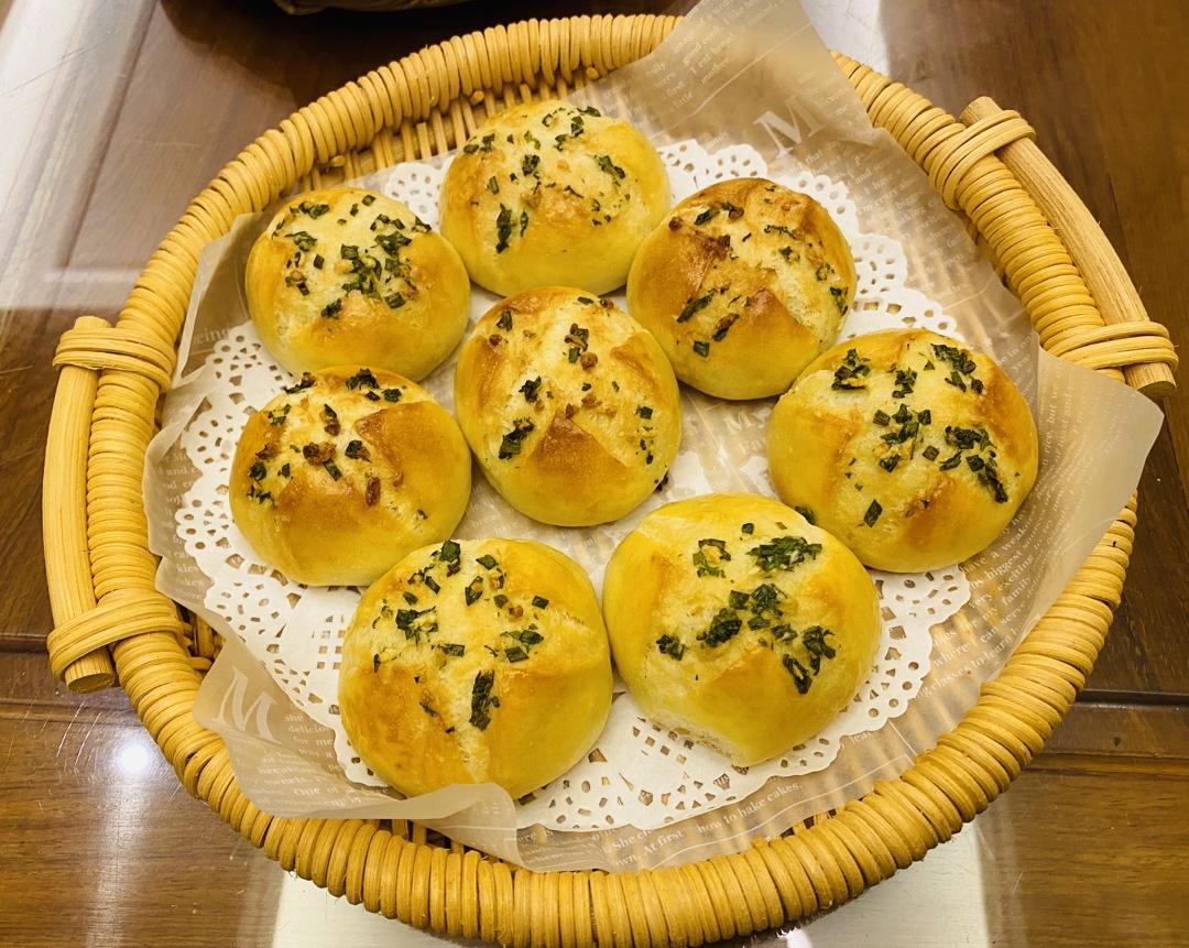 考验自制力的小餐包---黄油蒜香小餐包