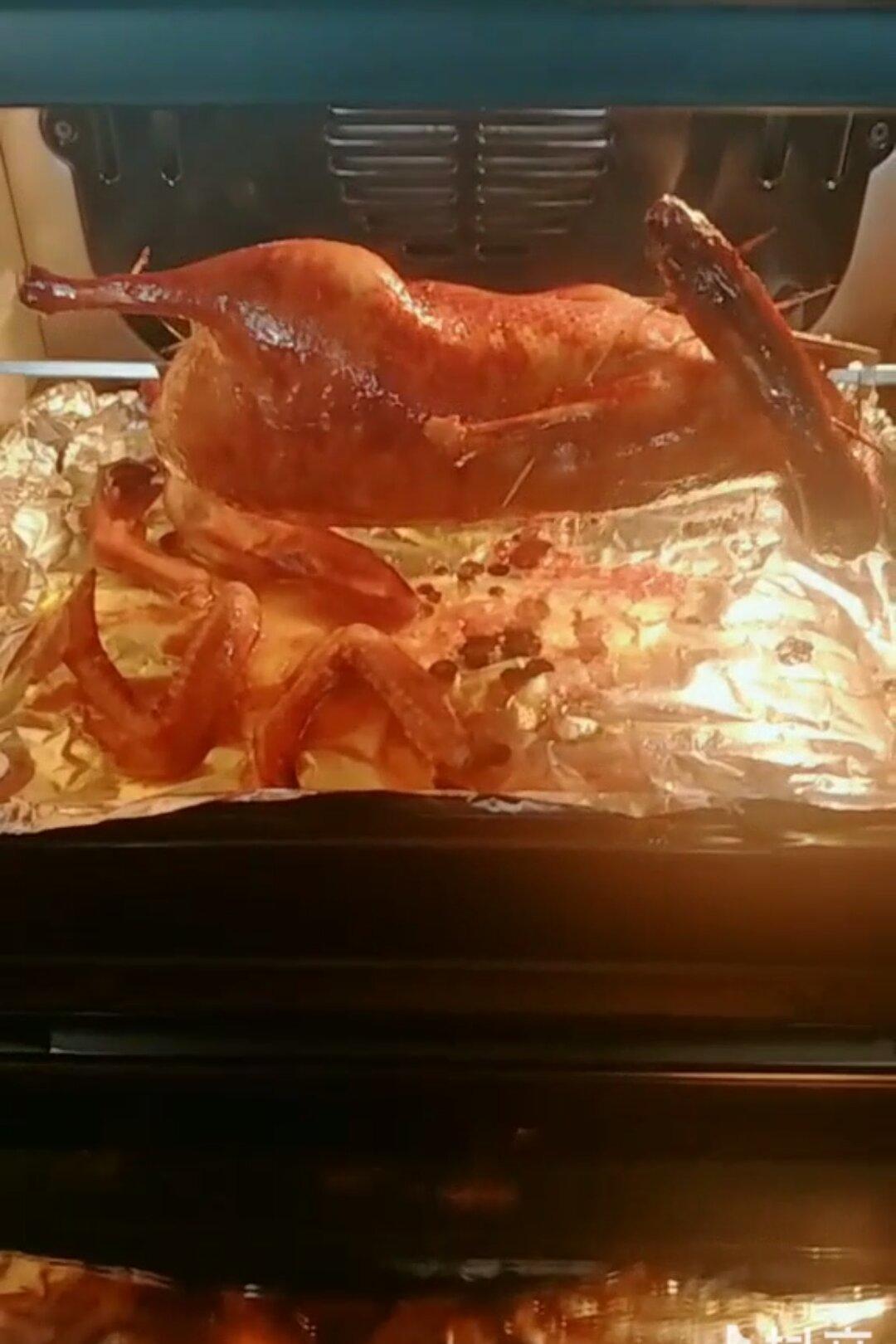 mavis0814做的秘制脆皮烤鸭烤箱版