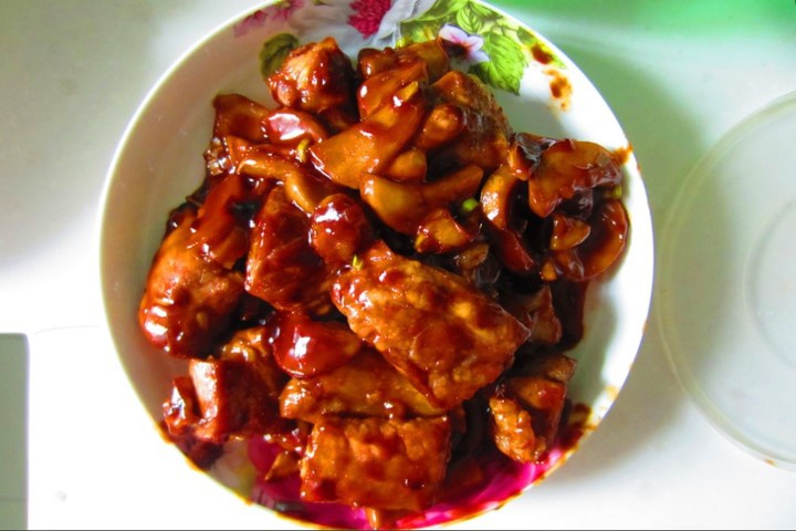 杏鲍菇烧鸡翅