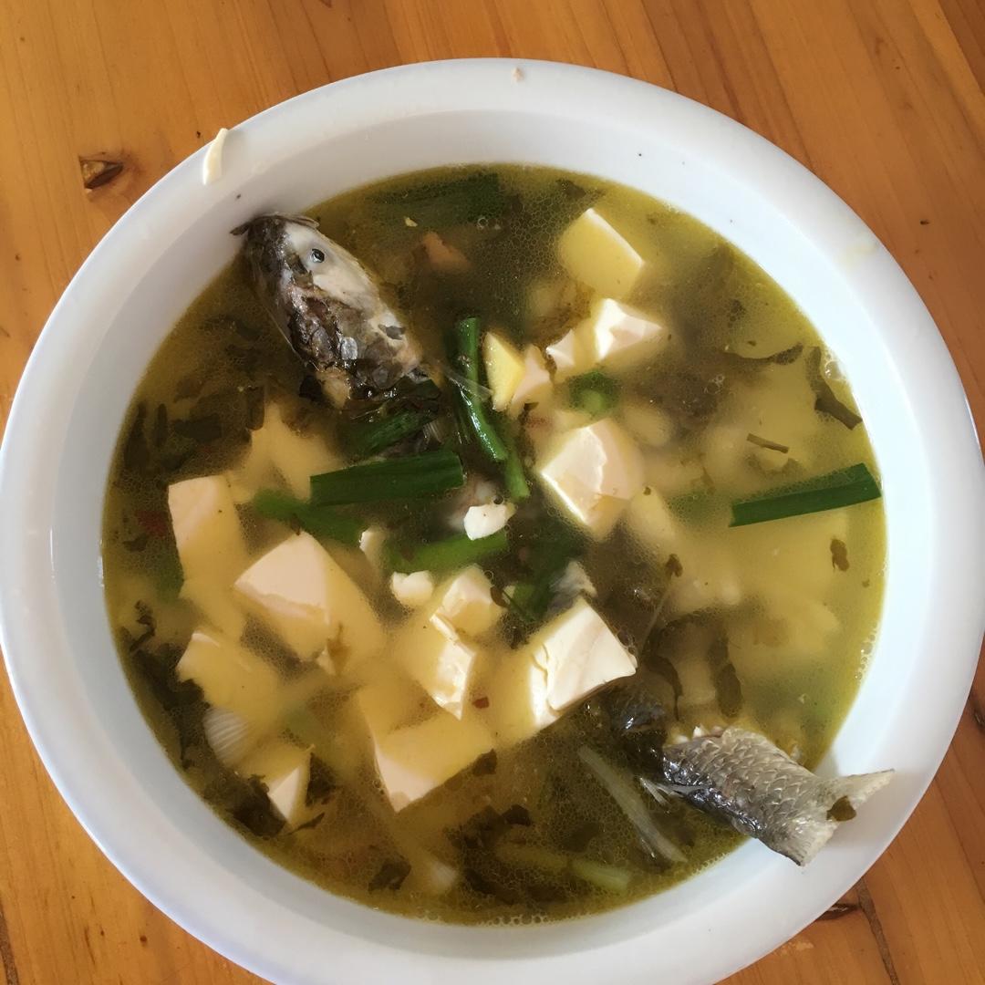 鲫鱼豆腐汤
