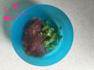 宝宝辅食 - 虾肉小馄饨的做法 步骤4