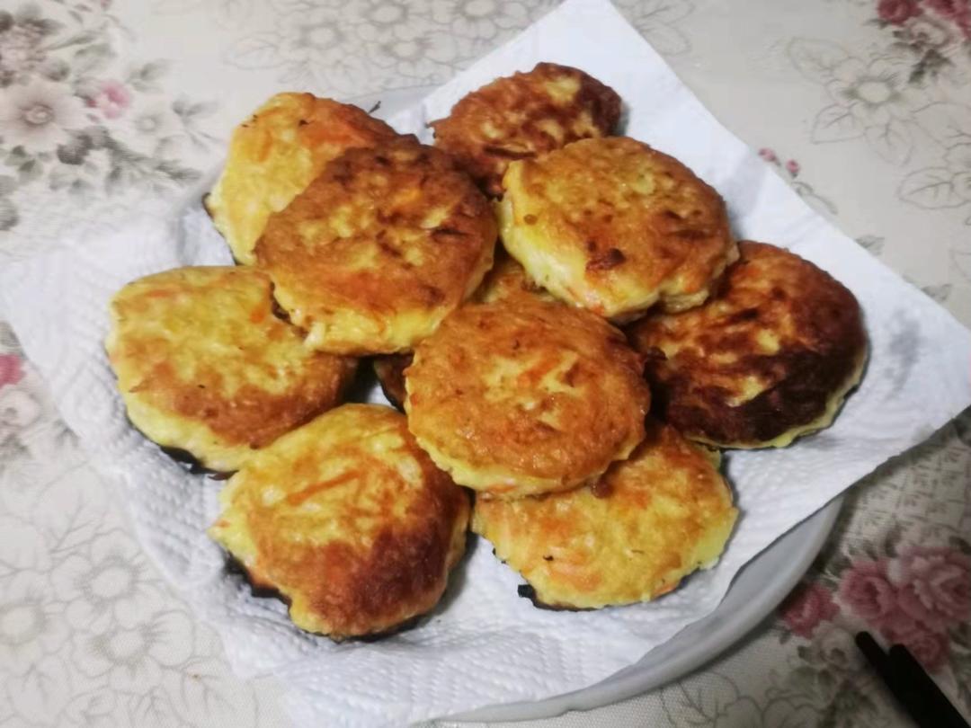 儿时校门口的萝卜丝饼