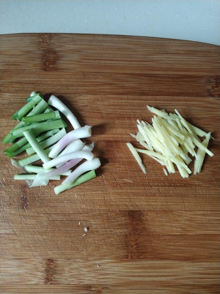 虫草花冬菇蒸鸡的做法步骤图 怎么做好吃 卡拉小姐 下厨房