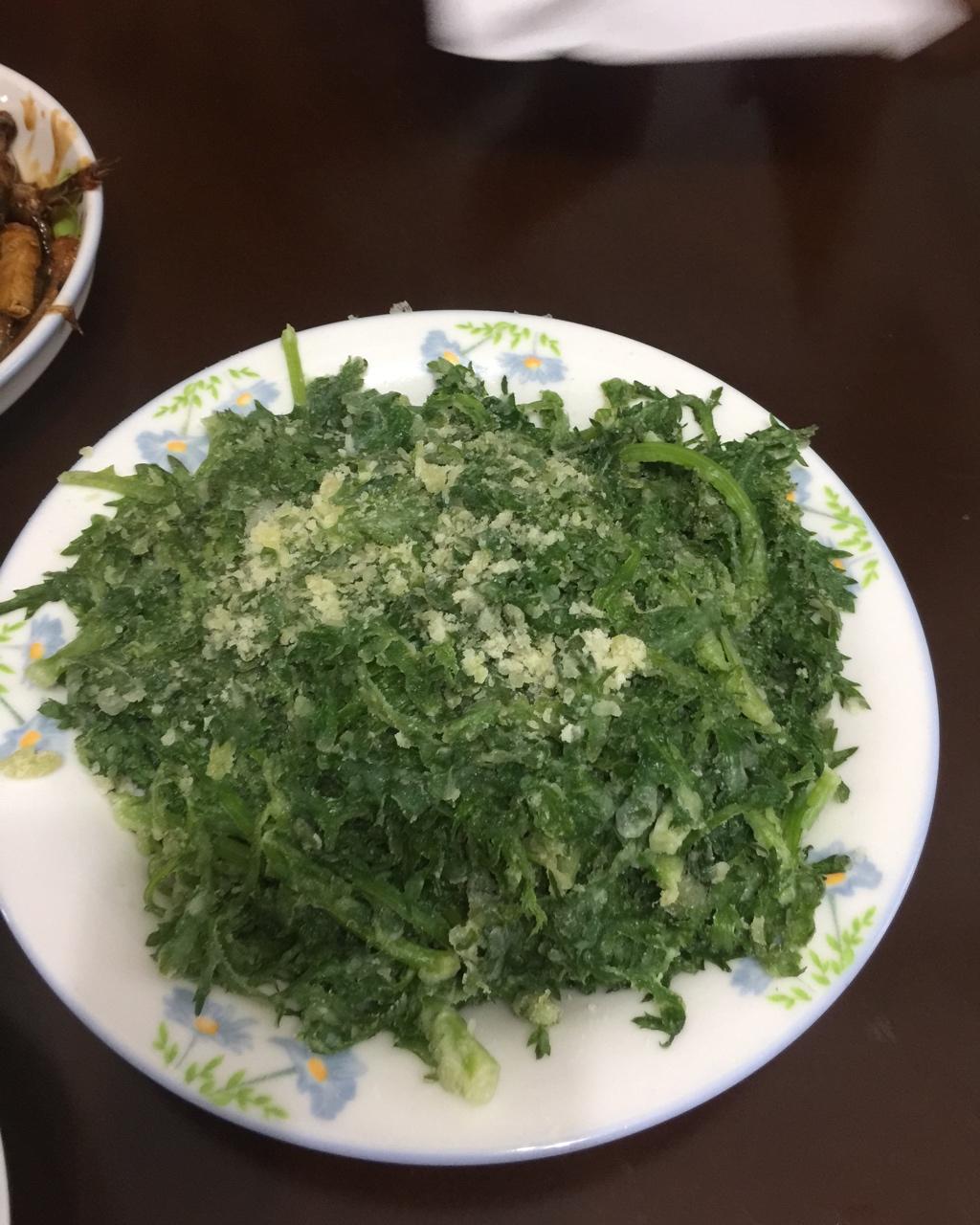 堂妈小厨——凉拌韭菜