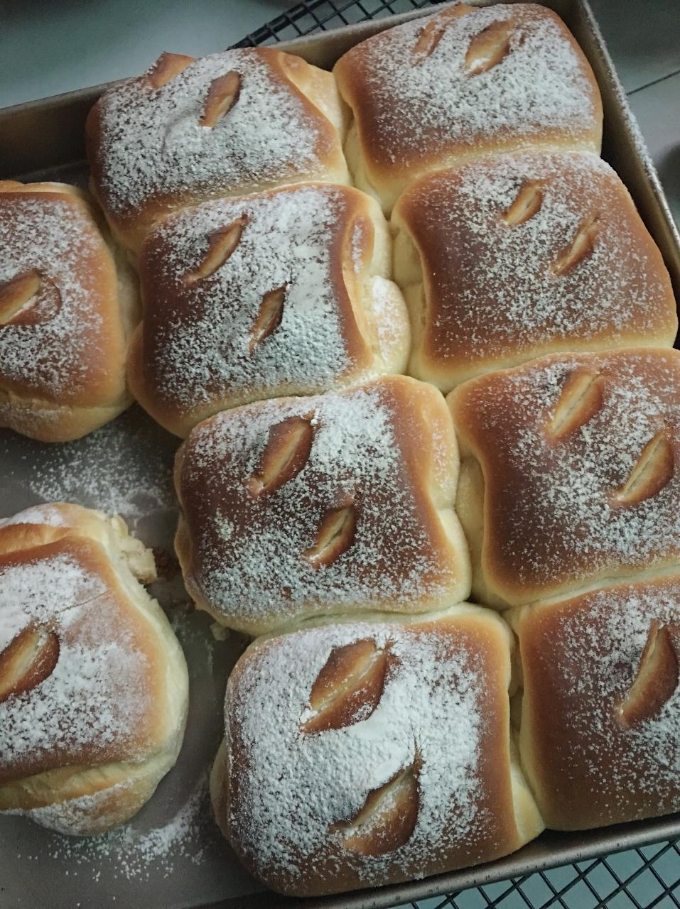 软到不知所措的牛奶卷