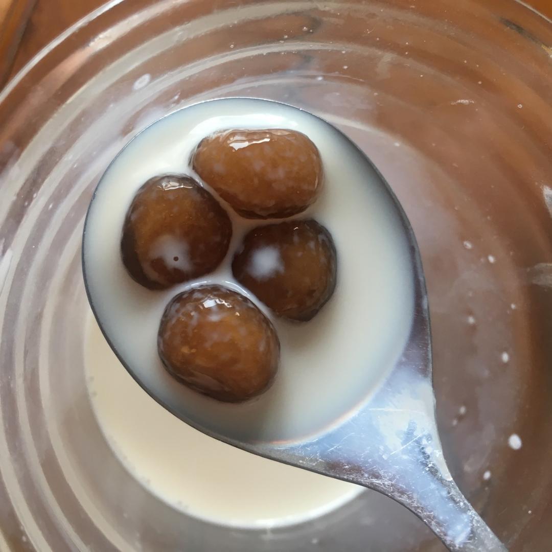 焦糖珍珠奶茶