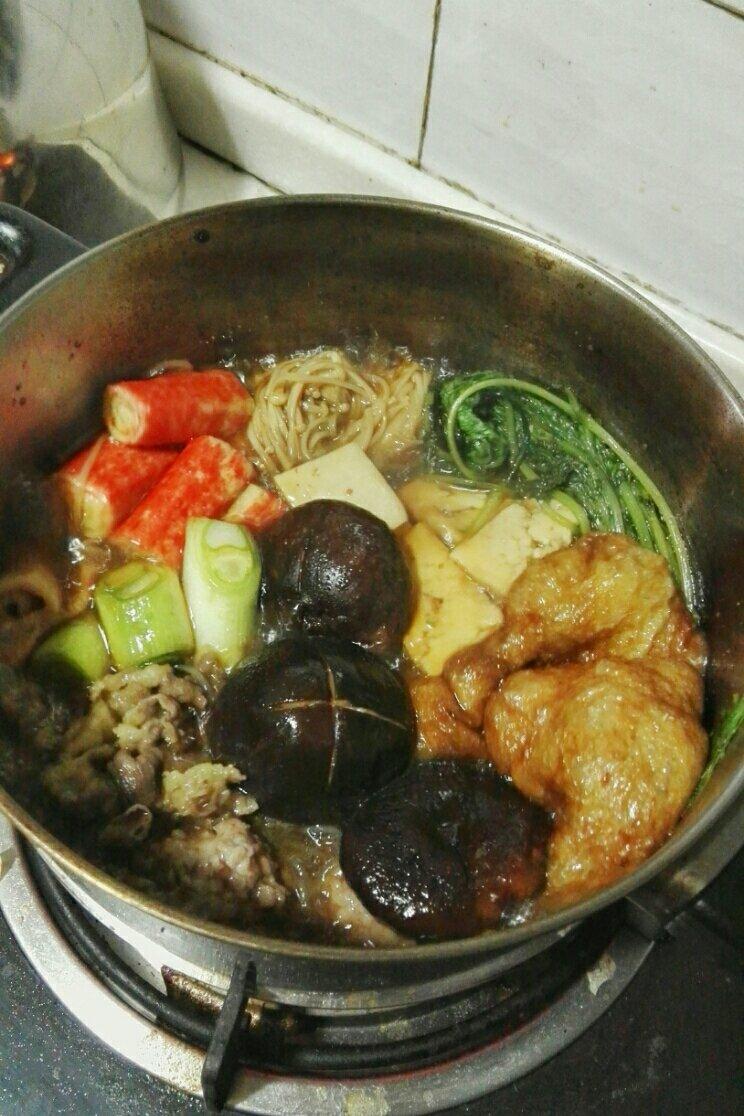 寿喜烧（日式牛肉锅）