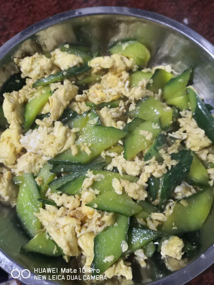 黄瓜鸡蛋炒虾仁