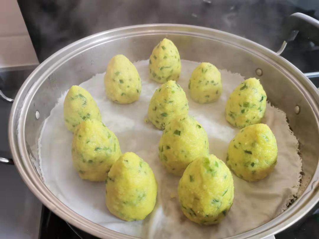 减肥版菠菜窝窝头#玉米#胡萝卜#无糖无糯米粉#