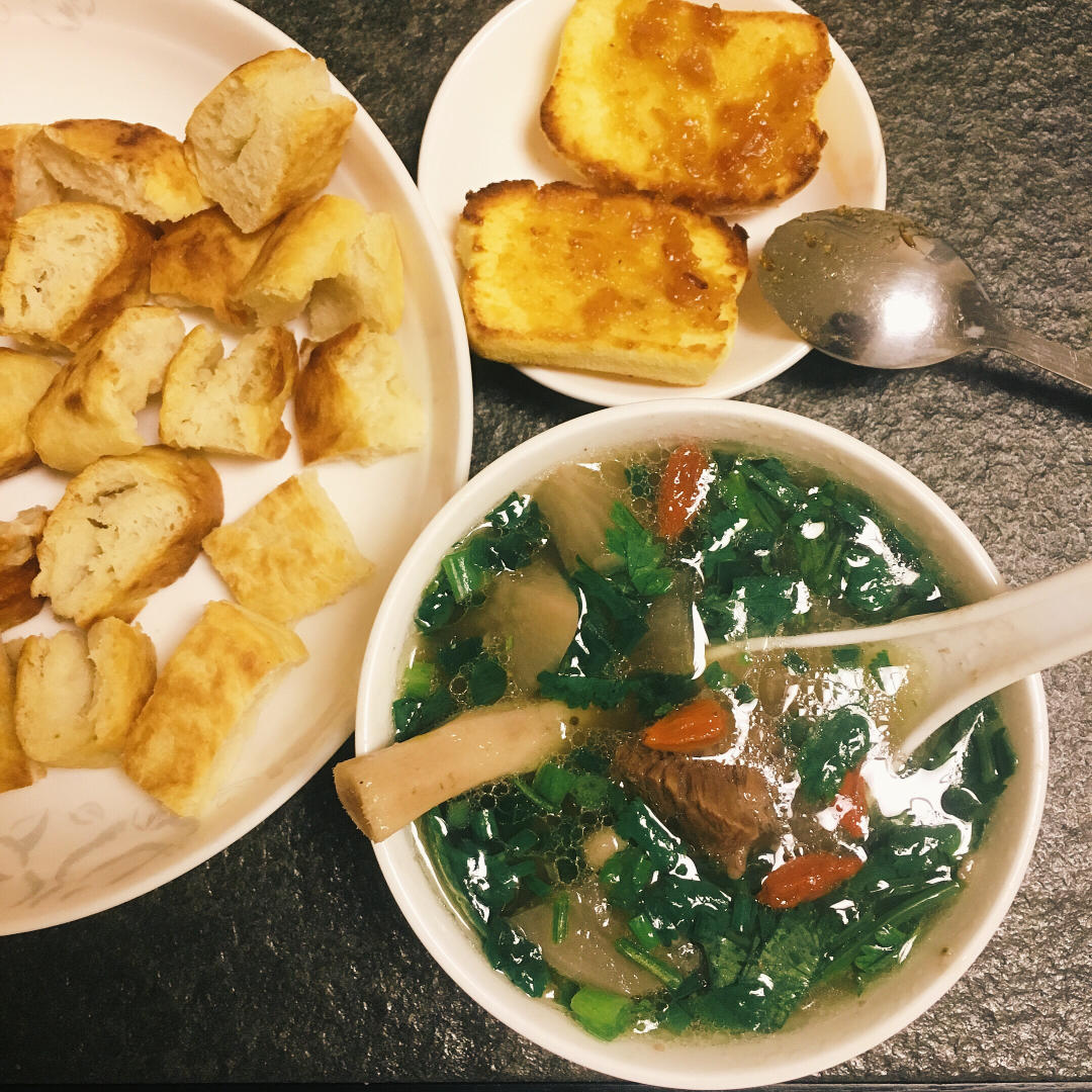 羊肉汤(炖萝卜)