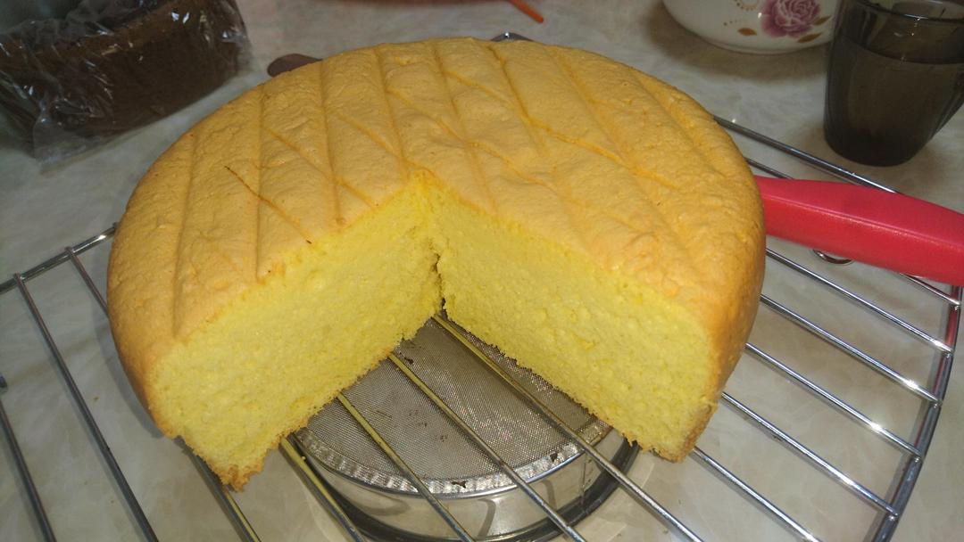 蛋糕的做法（8寸戚风蛋糕）
