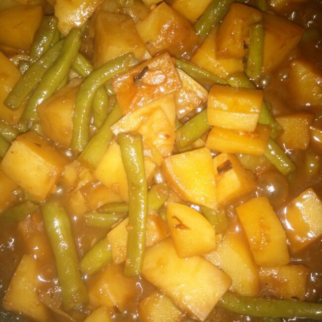 土豆炖豆角