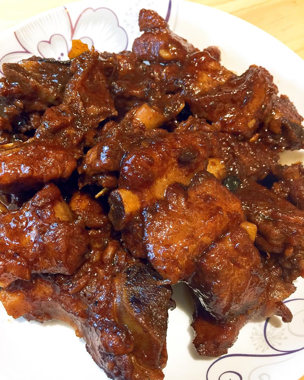 红烧排骨
