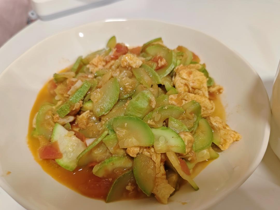 清香的西葫芦炒鸡蛋
