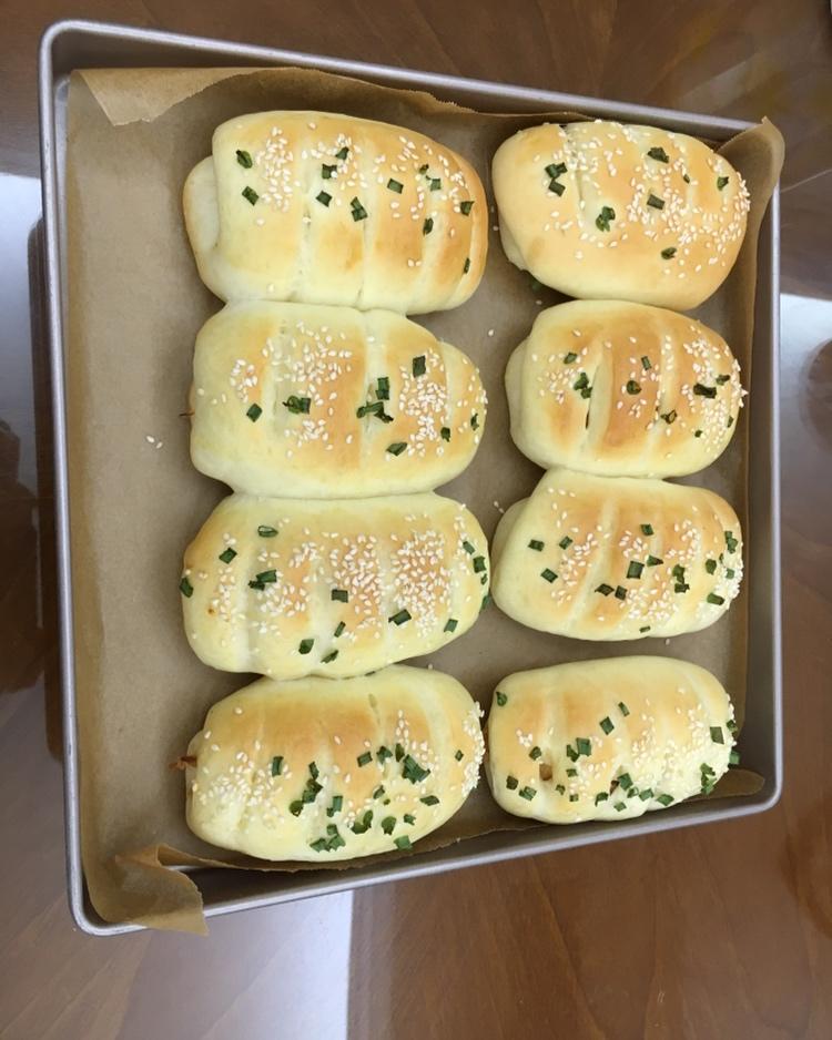 肉松肠仔包