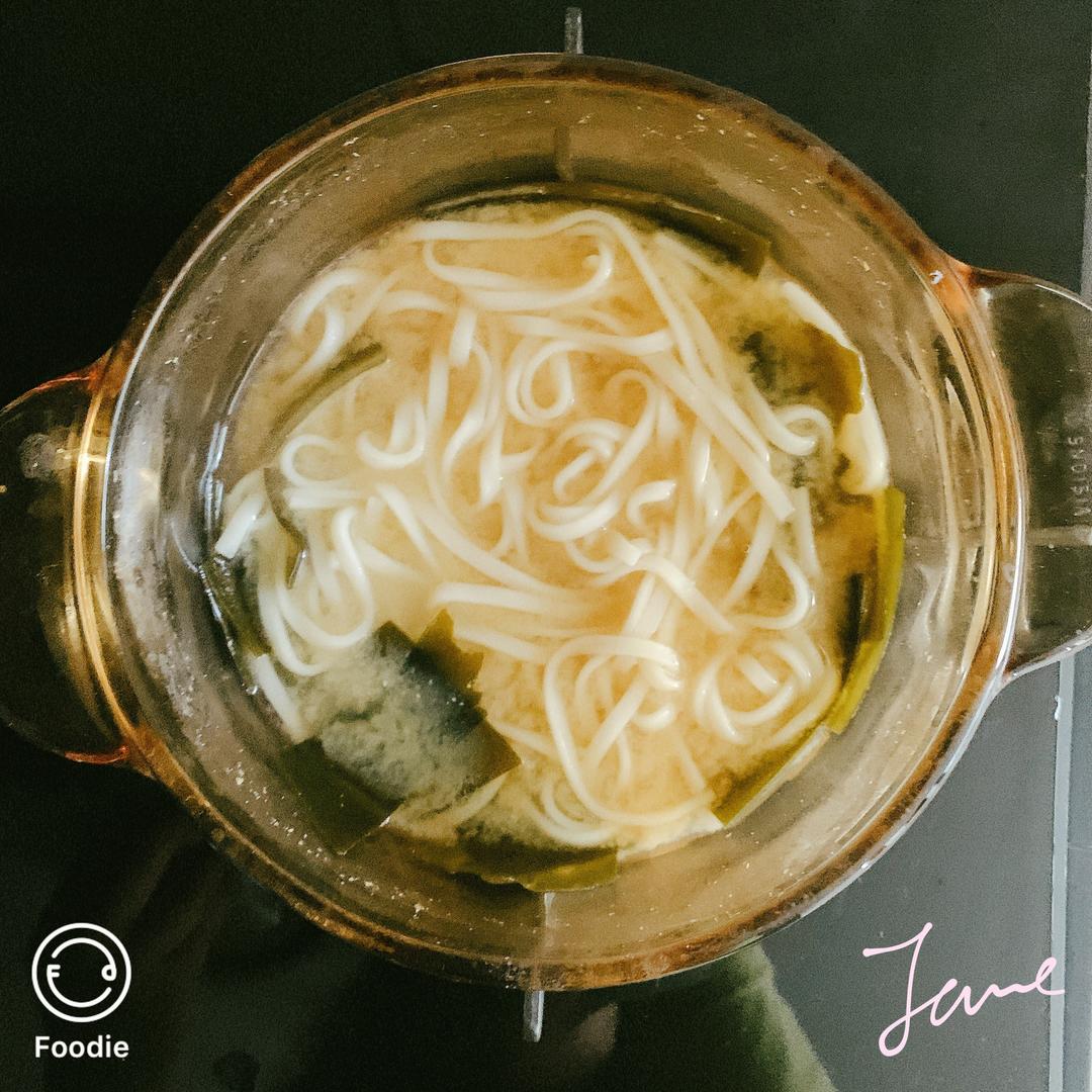 味增海带拉面的做法