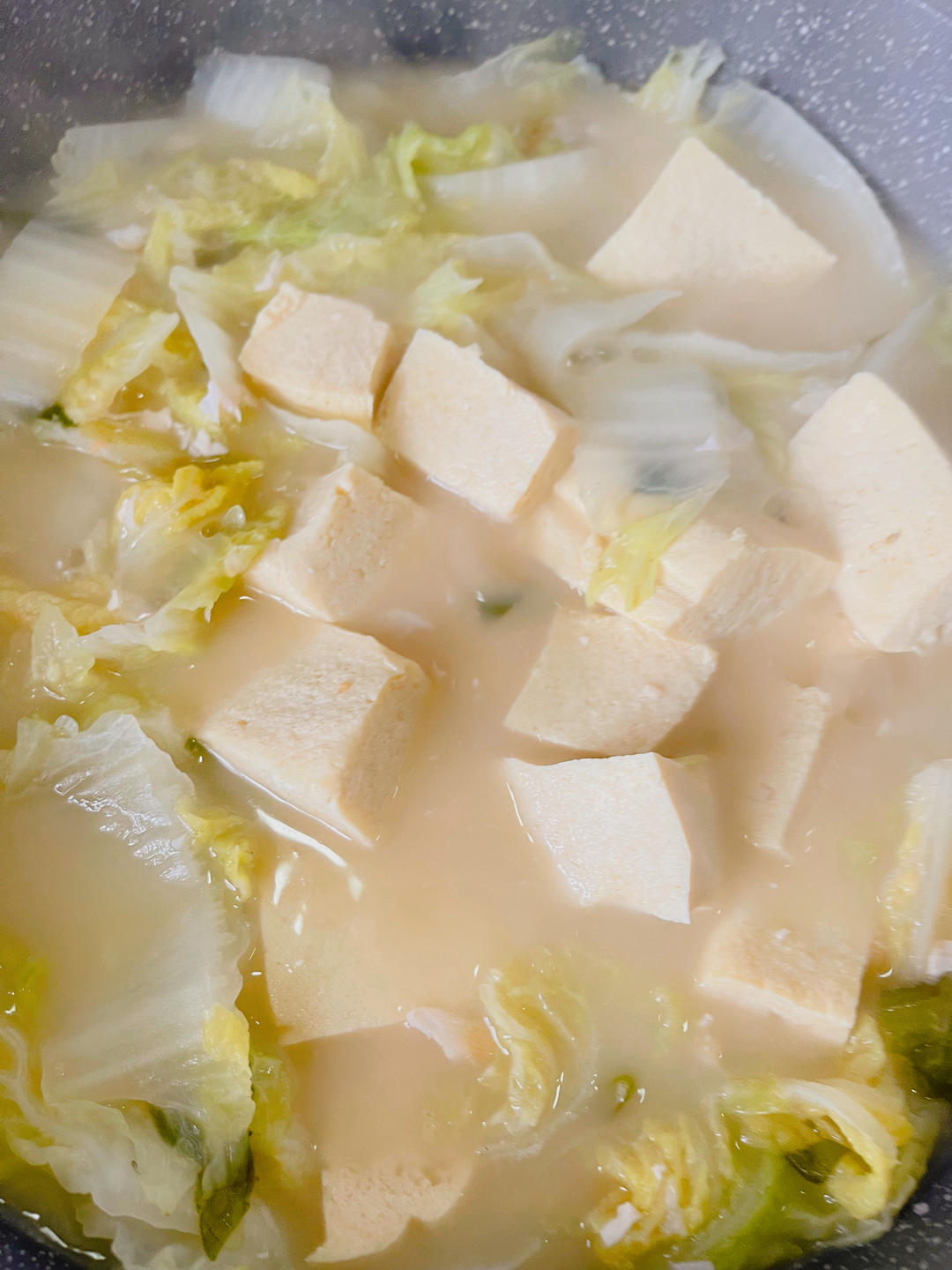咸鸭蛋炖白菜冻豆腐