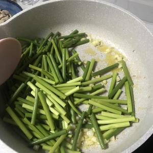 ❤️蒜苔肉丝：简单方便又好吃‼️的做法 步骤5