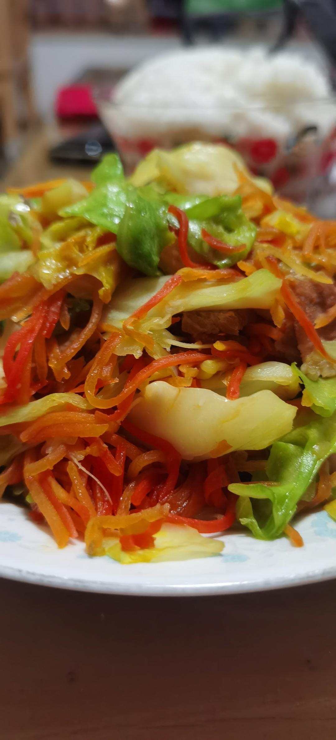 包菜炒鸡蛋