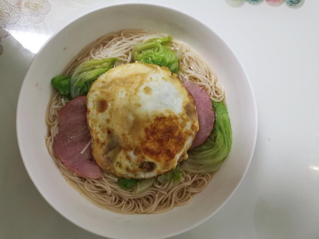 快手清汤面🍜这样做才好吃｜汤底是关键!!