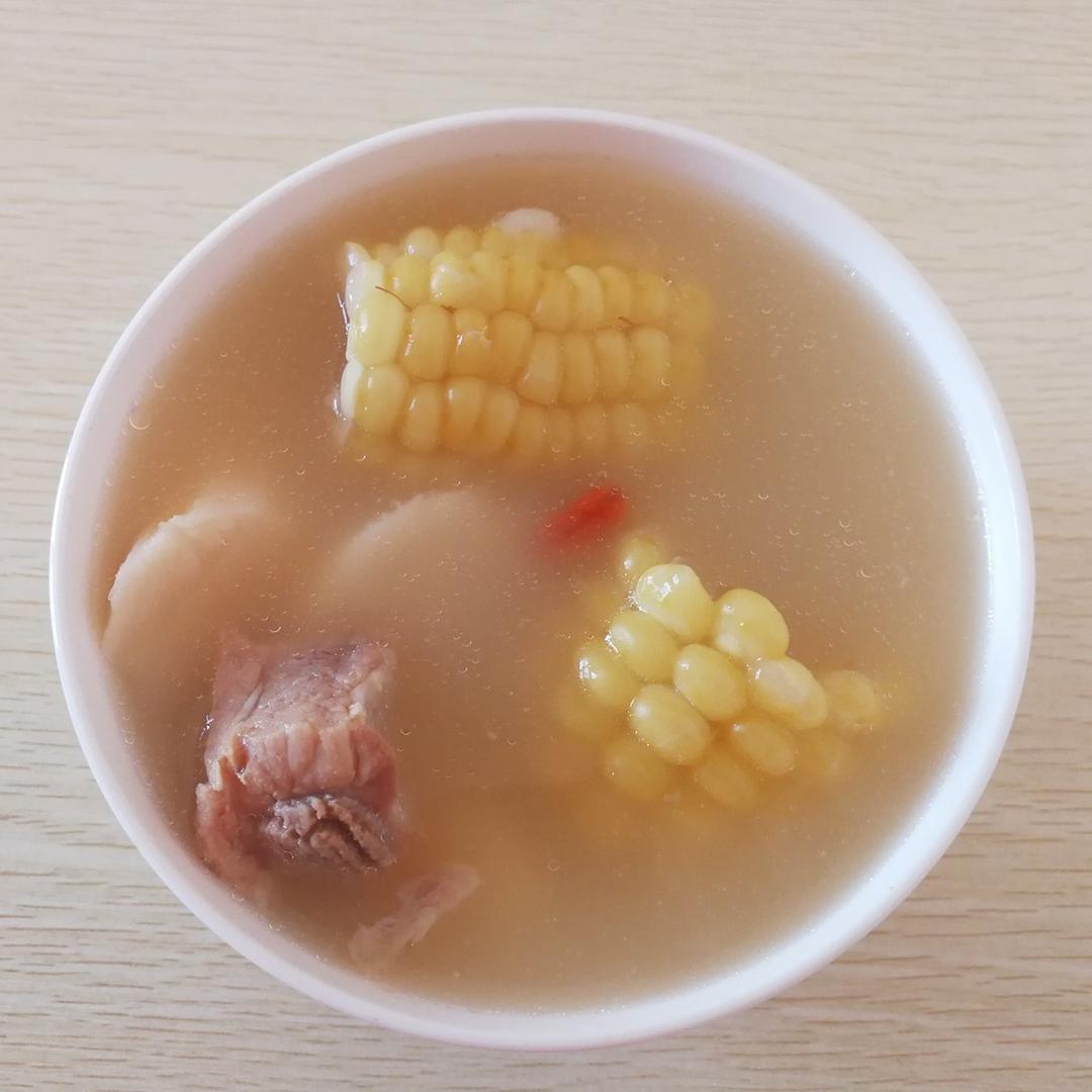 排骨玉米汤