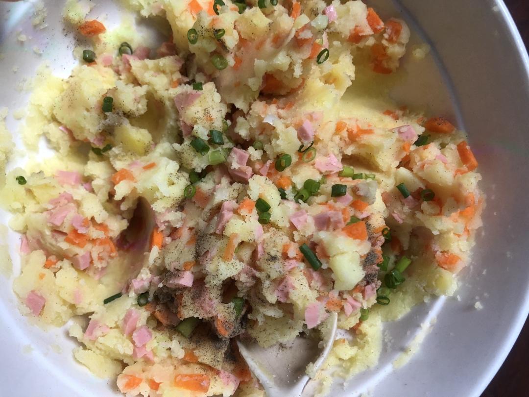 香煎田园土豆饼