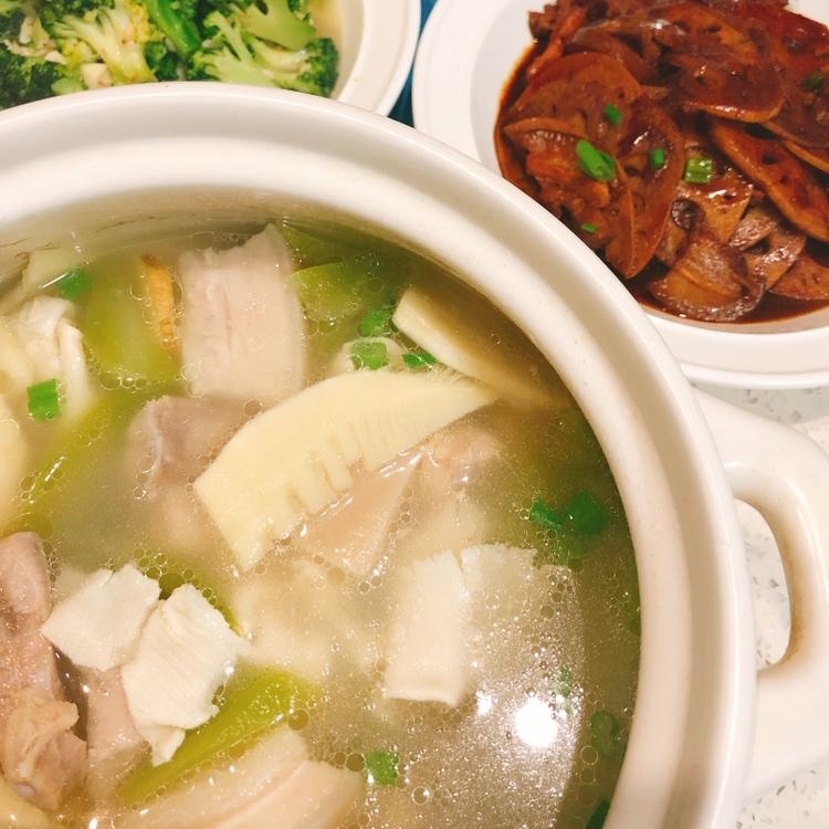 冬笋版腌笃鲜