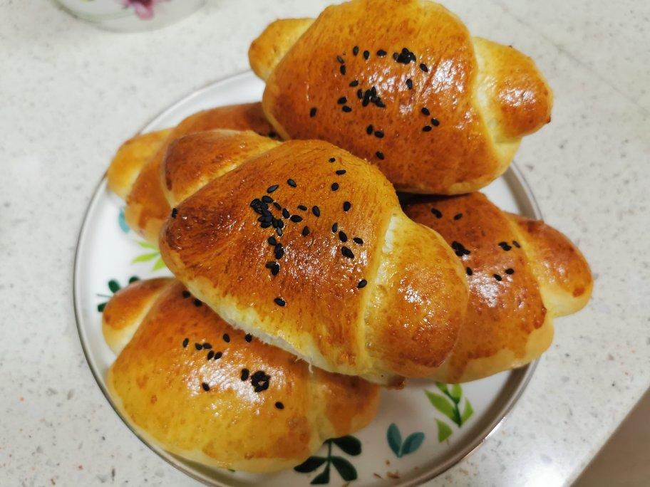 黄油面包卷