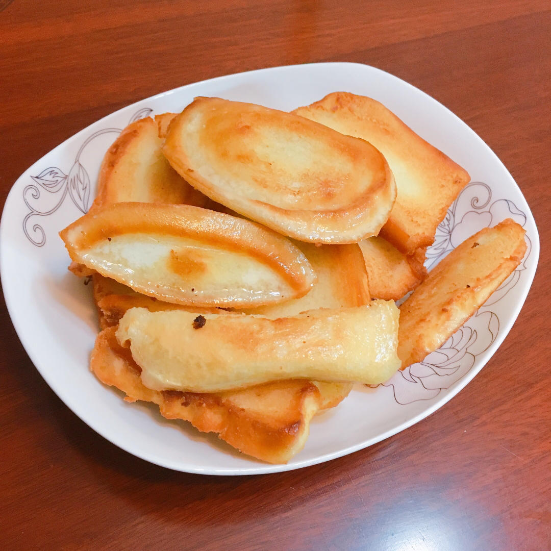 金黄酥脆利口的炸馒头片